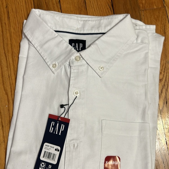 Mens GAP white long sleeve button up shirt XL NWT! - Picture 3 of 13